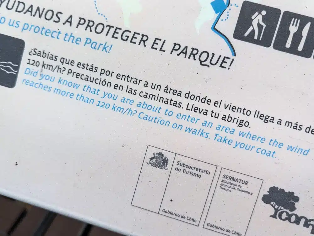 A sign in Torres del Paine National Park warning about very strong winds
